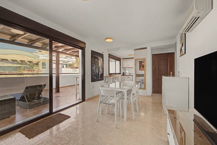 Apartamento entero, Ático Carboneras con fantástica terraza in Playa de los Barquicos (Carboneras), Carboneras