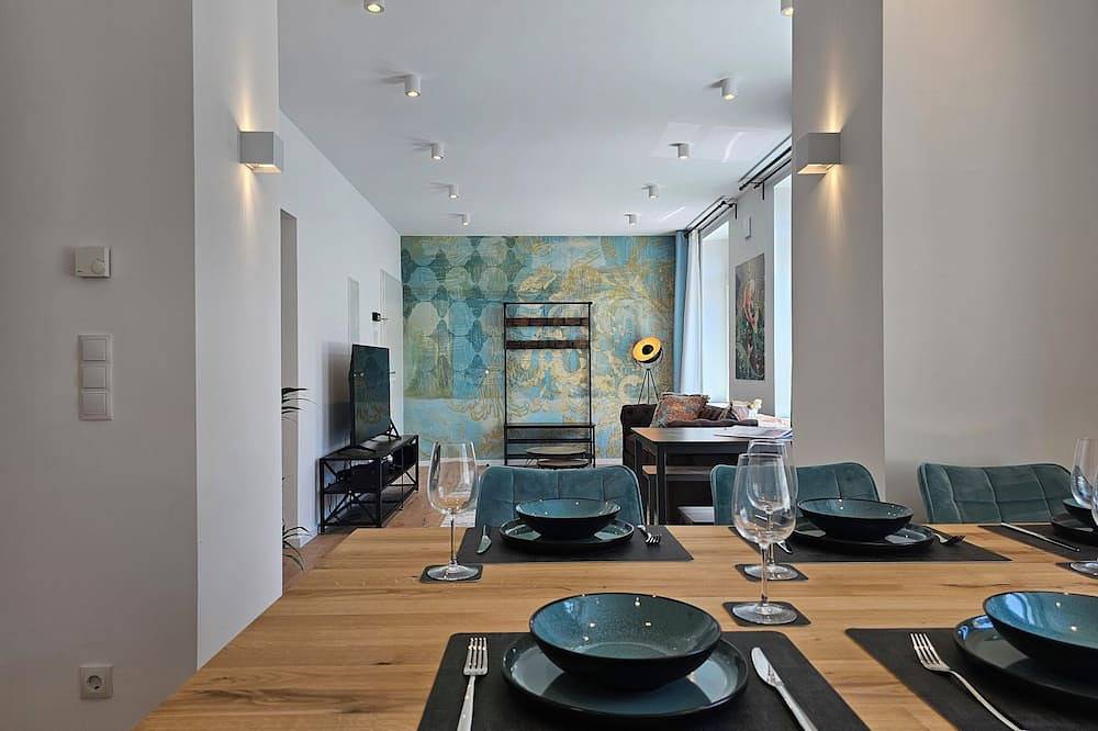 Jewelhouse für 24 Personen - Zentral, Terrasse, Bbq, Switch & Stream in Montabaur, Lahn-Taunus