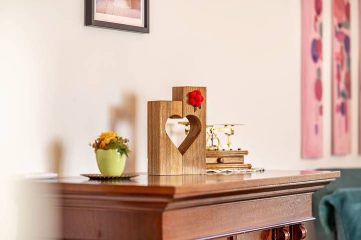 Hel lägenhet, Holiday Apartment 'Hund Und Kind' with Shared Terrace, Garden & Wi-Fi in Oberndorf am Neckar, Central Black Forest