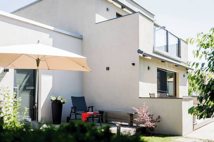 Ganze Wohnung, Gemütliche Ferienwohnung mit eigener Sonnenterrasse in Tirschenreuth, Ostbayern