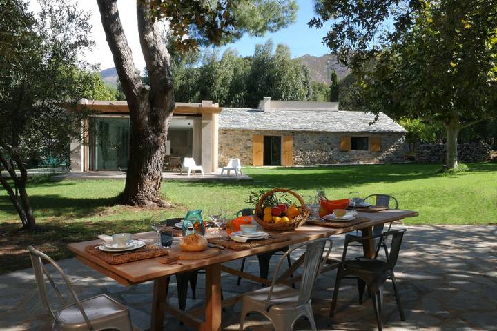 Villa pour 10 personnes, avec piscine et terrasse, adapté aux familles dans Cap Corse - 2