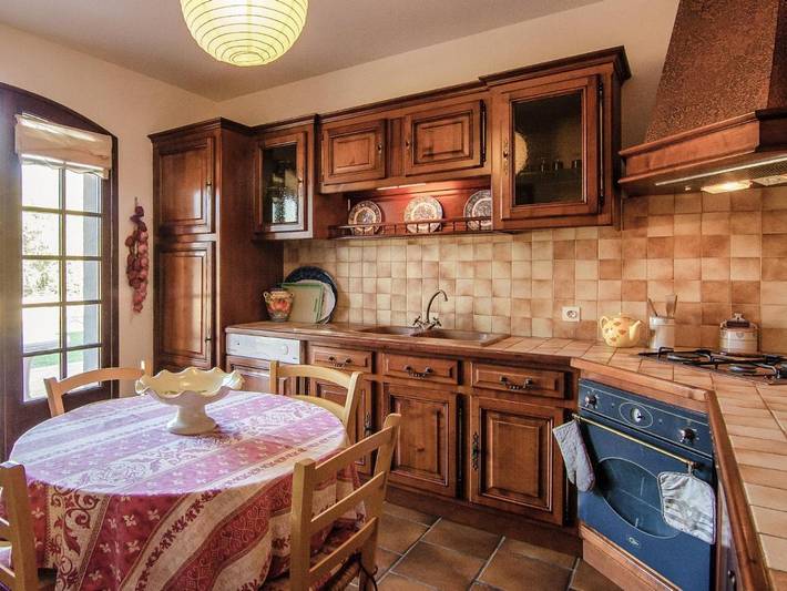 Location de vacances pour 4 personnes, avec piscine ainsi que jardin et terrasse à Condat-sur-Vézère - 4