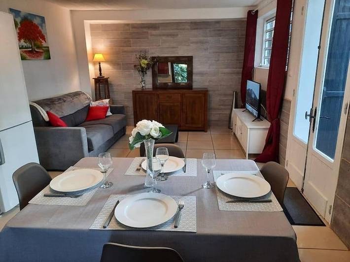 Appartement de vacances pour 4 personnes, avec jardin et terrasse