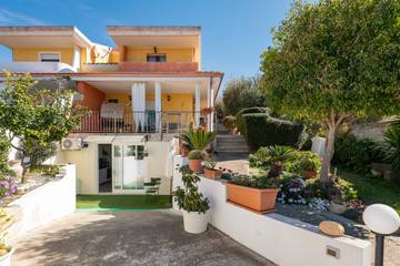 Casa Vacanza per 3 Persone in Cagliari e Dintorni, Foto 3
