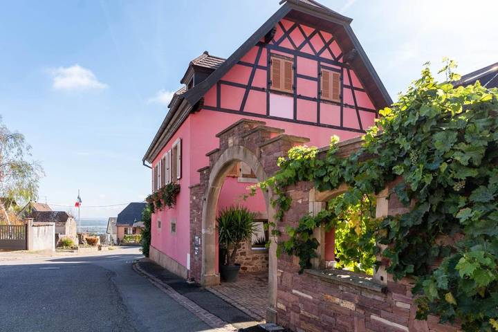 Gîte pour 5 personnes, avec Terrasse et Vue à Vœgtlinshoffen