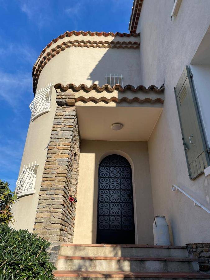 Chambre d’hôte pour 2 personnes, avec Jardin et Vue dans le Var