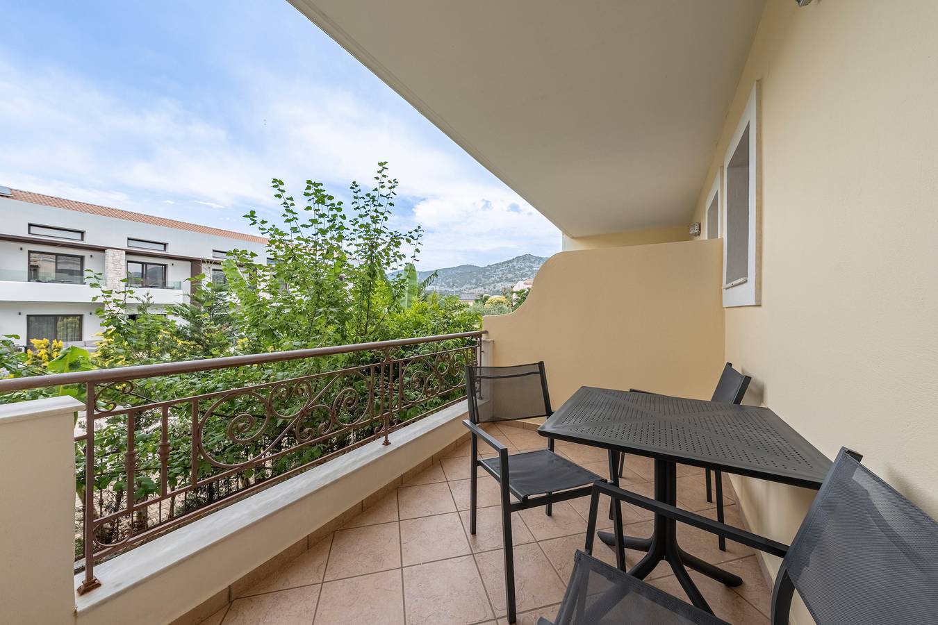 Appartamento intero, Appartamento 'Con Balcone' con balcone, Wi-Fi e aria condizionata in Syvota, Thesprotia e dintorni