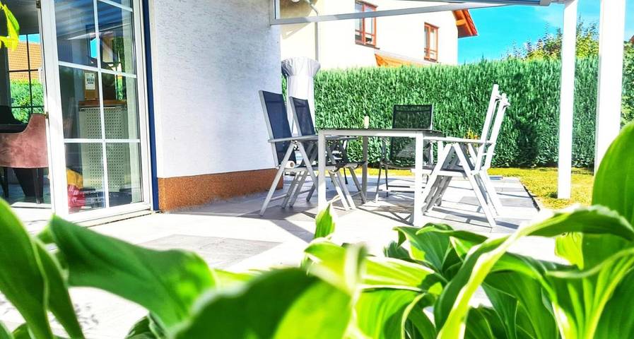 Ferienwohnung für 5 Personen, mit Terrasse und Garten