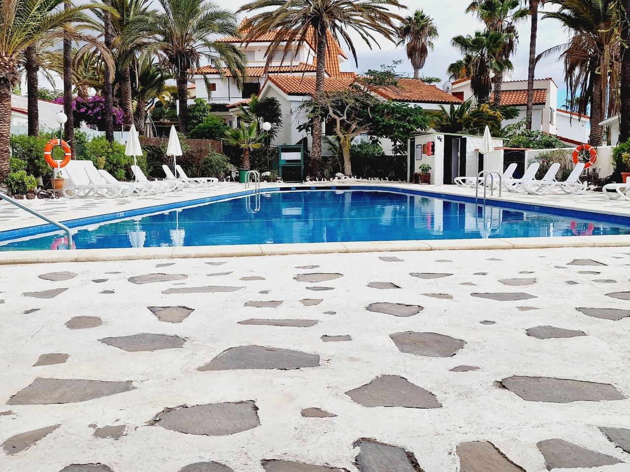 Apartamento entero, Apartamento de vacaciones para 6 personas con piscina in Chayofa, Arona 