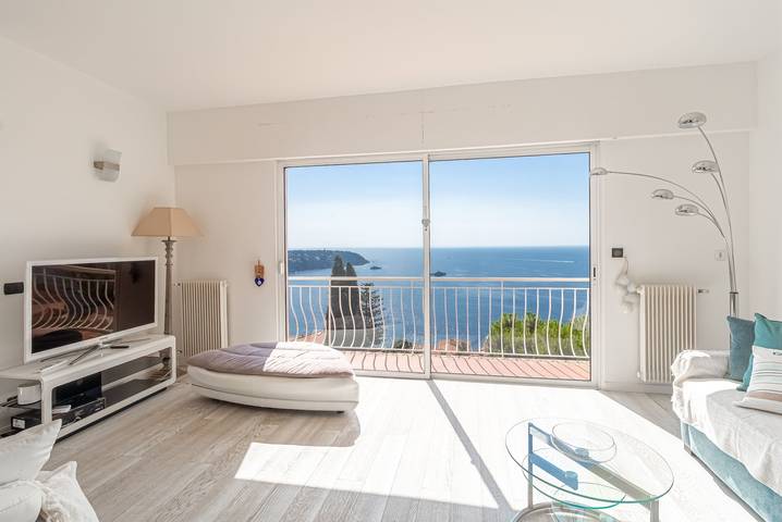 Family Villa-sea view, pool and garden near Monaco in Roquebrune-Cap-Martin, Côte méditerranéenne (France)