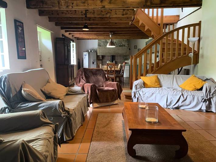 Location de vacances pour 4 personnes, avec piscine et jardin à Plounérin - 3