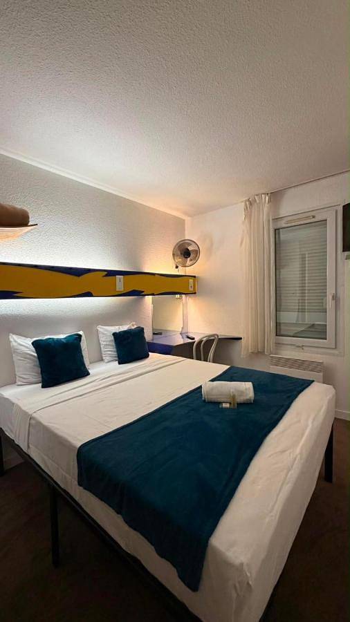 Hotel para 2 personas, con terraza además de jardín y vistas, Se admiten mascotas - 1