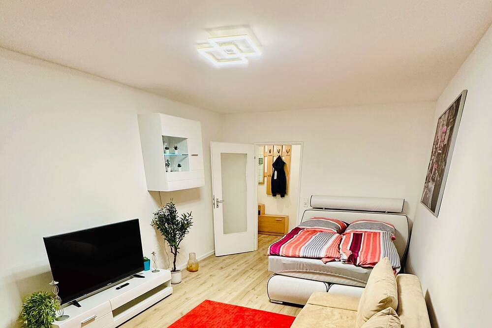 Entire apartment, Eastside Apartment Karlsruhe – stylish and peaceful living in Karlsruhe, Rhine Plain