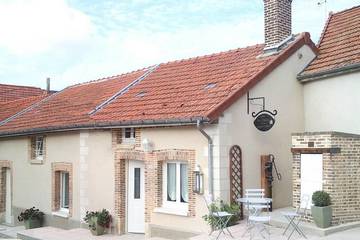 Gîte pour 10 personnes, avec terrasse et jardin, animaux acceptés à Cramant