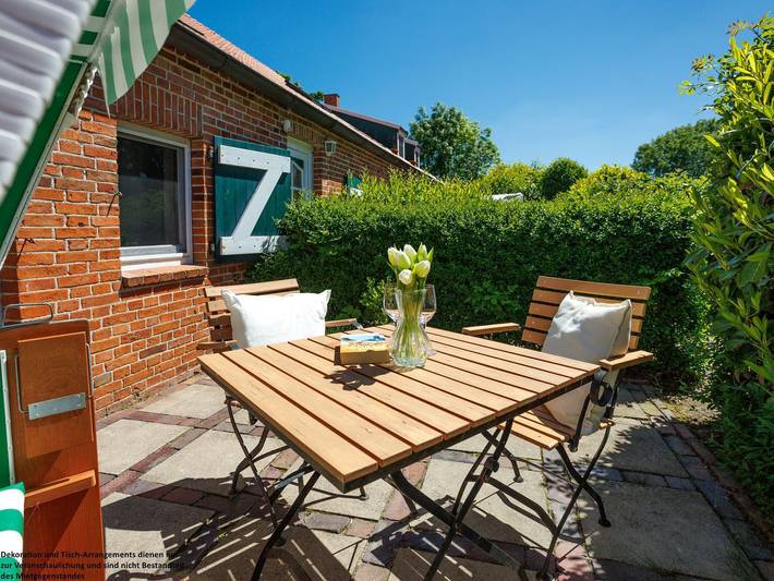 Ferienwohnung für 2 Personen, mit Terrasse und Garten in Altharlingersiel