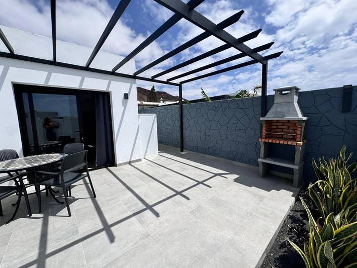 Apartamento para 4 personas, con terraza, Se admiten mascotas en Playa Blanca
