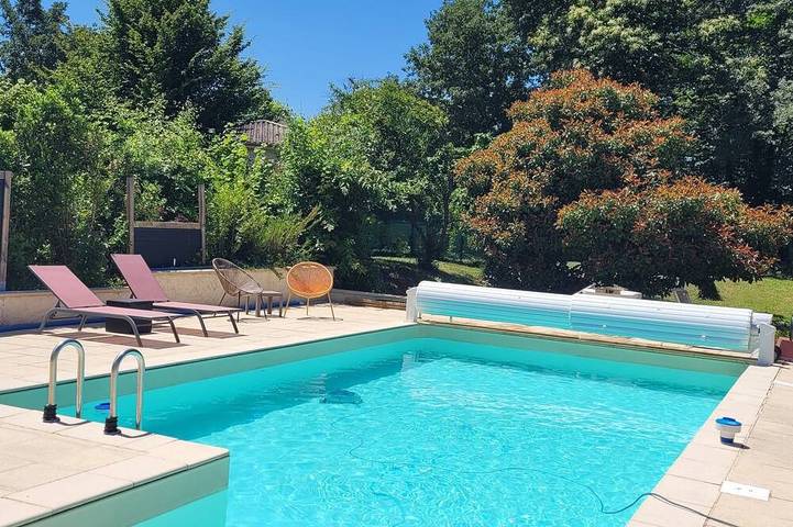 Gîte pour 2 personnes, avec terrasse à Lamonzie-Montastruc - 4