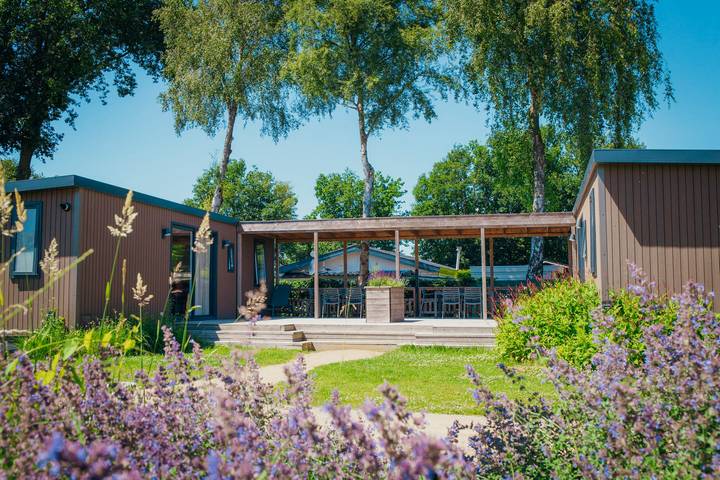 Ferienhaus für 6 Personen, mit Terrasse und Kinderpool sowie Pool in den Niederlande