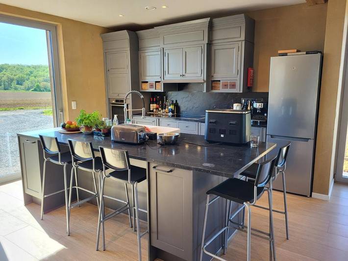 Location de vacances pour 12 personnes, avec vue ainsi que sauna et jardin à Assesse - 2