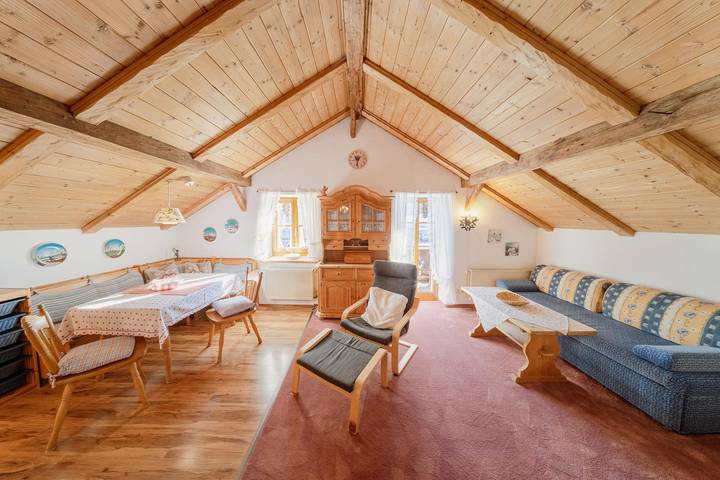 Ferienwohnung für 4 Personen, mit Ausblick und Terrasse, mit Haustier in Wallgau