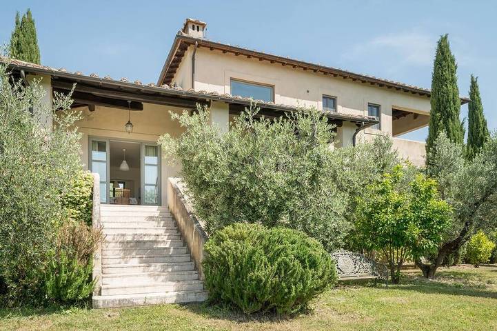 Ferienhaus für 8 Personen, mit Garten