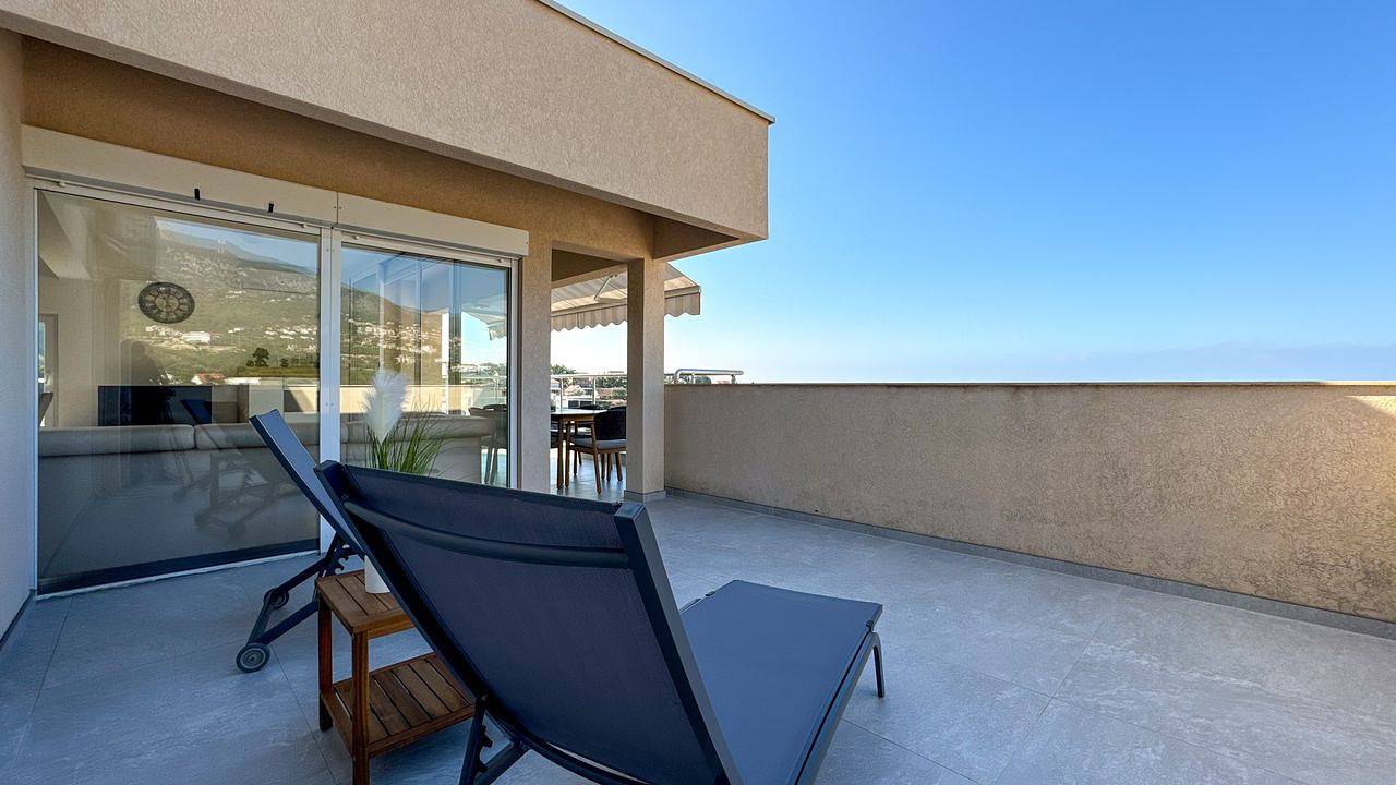 Entire holiday apartment, Ferienwohnung für 4 Personen (102 m²) in Dobra Voda in Dobra Voda, Montenegro