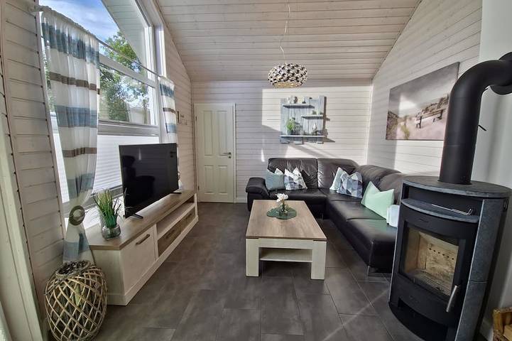 Ferienhaus für 6 Personen, mit Terrasse und Garten sowie Sauna