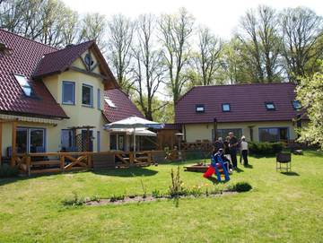 Ferienhaus für 4 Personen, mit Garten und Seeblick sowie Ausblick, mit Haustier in Kargow