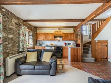 Holiday Home for 4 People in Amroth, Pembrokeshire, Photo 2