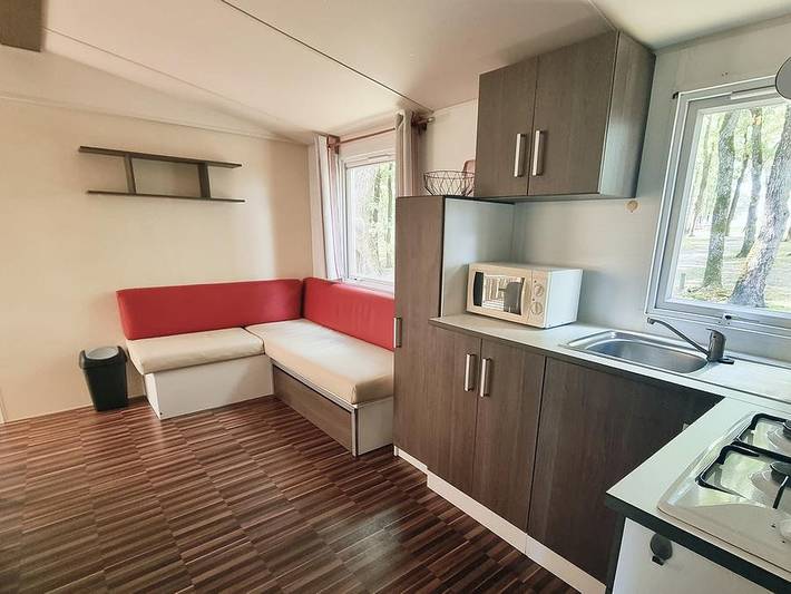 Camping für 6 Personen, mit Haustier in Vienne - 4