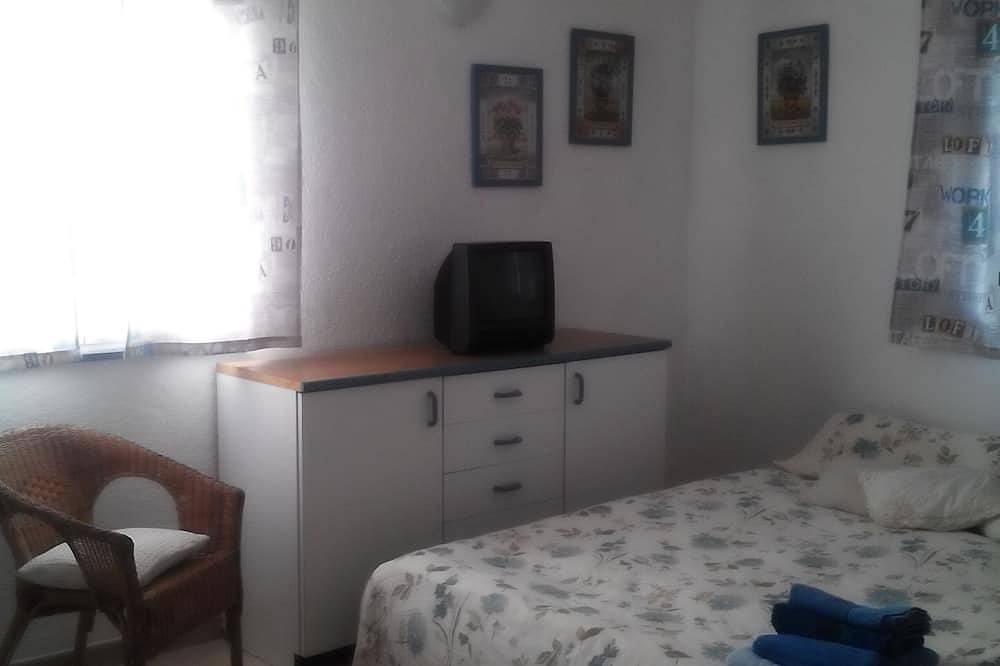 Entire apartment, In the Final Hills, ideal for bikers and climbers. Paradise 20 min from the sea. in Rialto, Ligurian Alps