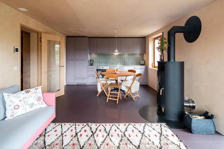 Ferienwohnung für 5 Personen, mit Terrasse und Ausblick in Rosswald