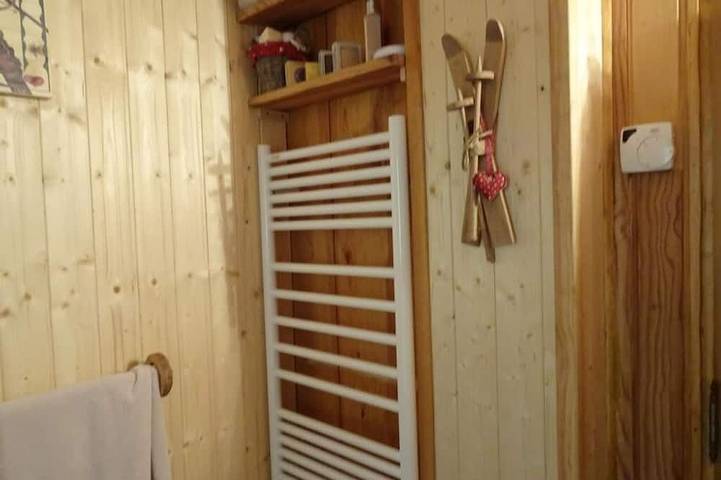 Chalet pour 6 personnes, avec terrasse et jardin dans La Foux d'Allos - 2