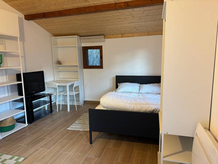 Gîte pour 2 personnes, avec jardin à Eybens - 2