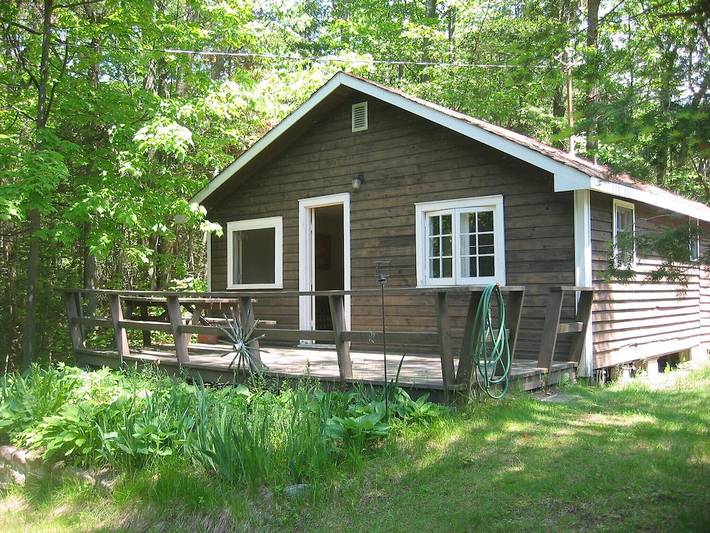 Chalet for 4 people, with terrace in Ontario
