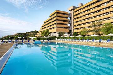 Hôtel pour 2 personnes, avec vue ainsi que jardin et piscine dans Plage Chambre d'Amour
