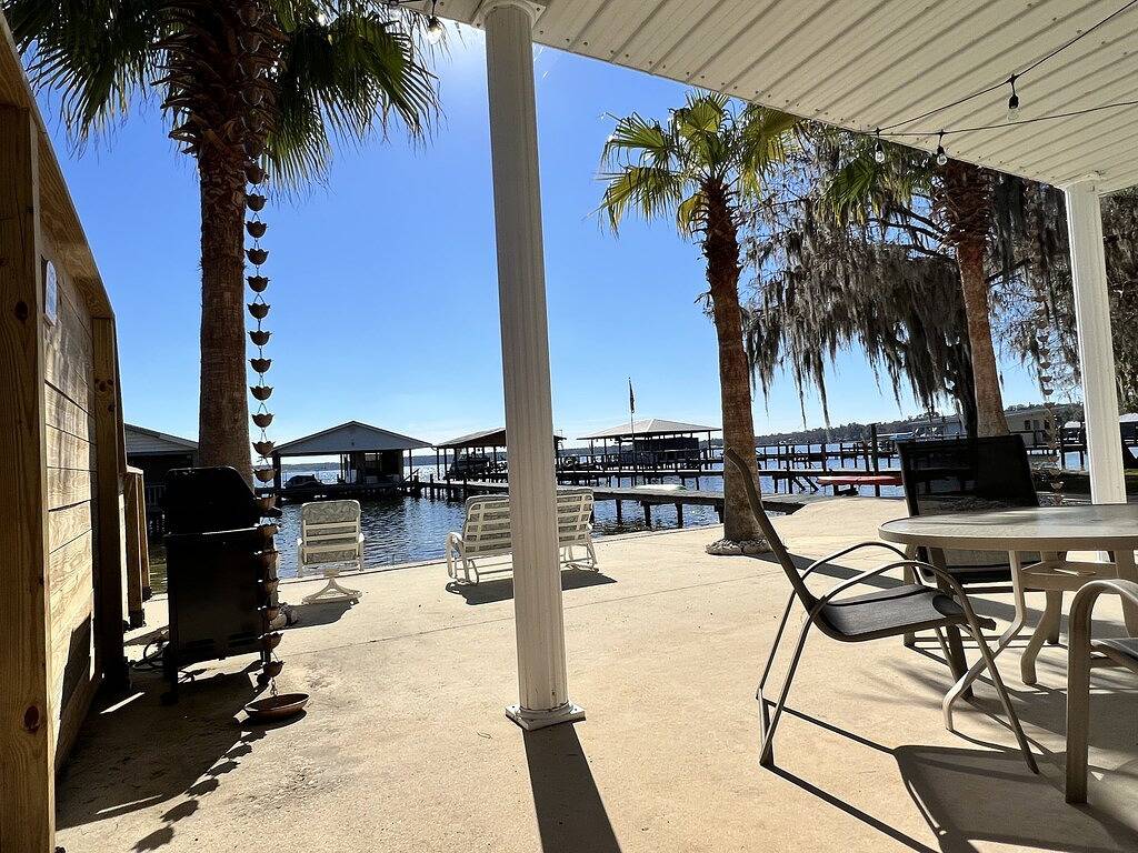 Kingsley Lake! Most Beautiful Lake in Florida! Dock 115💦 -added Queen bed! in Clay County (FL)