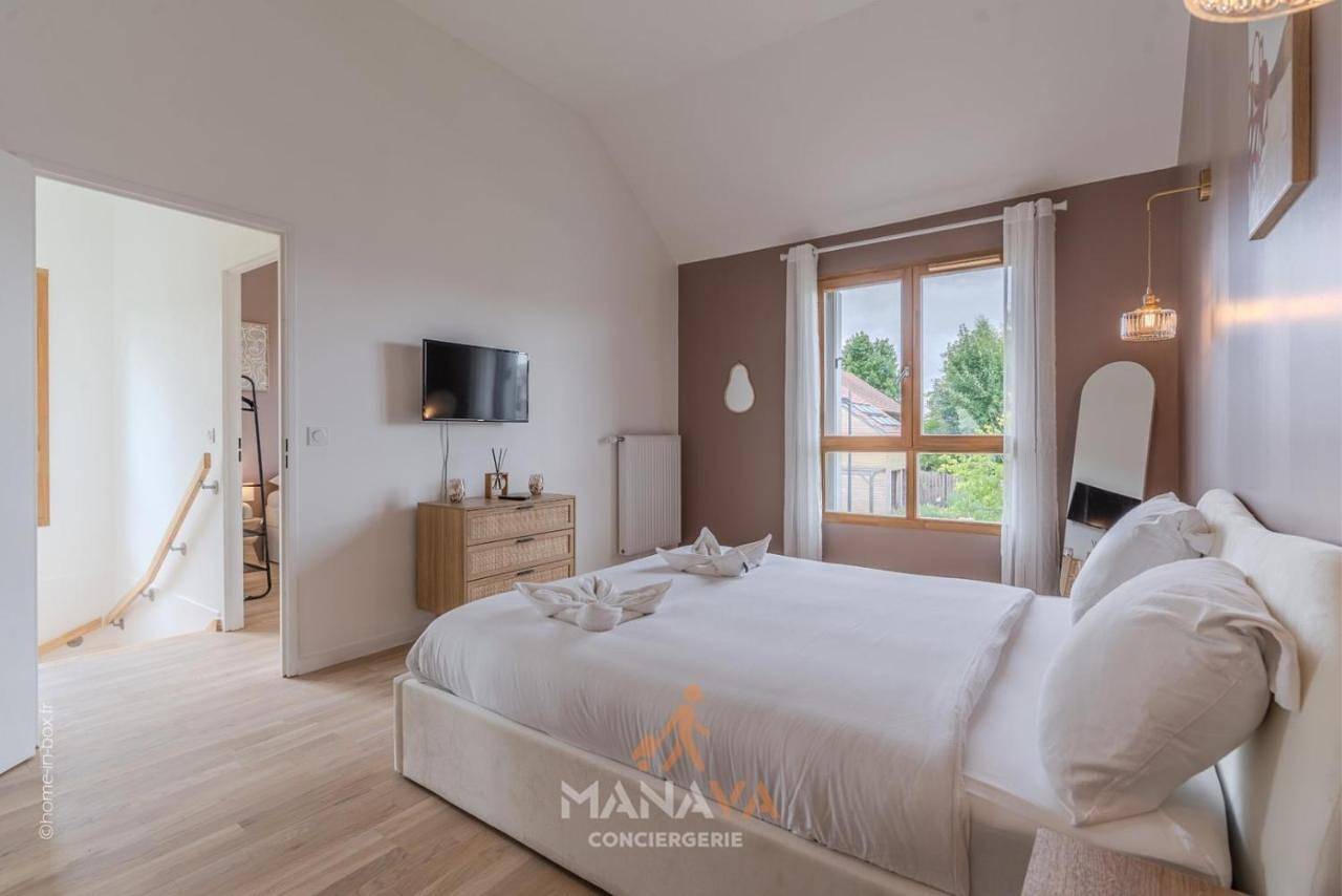 La Villa Maupiti, 12pers, 7 min Disneyland Paris in Serris, Seine-et-Marne