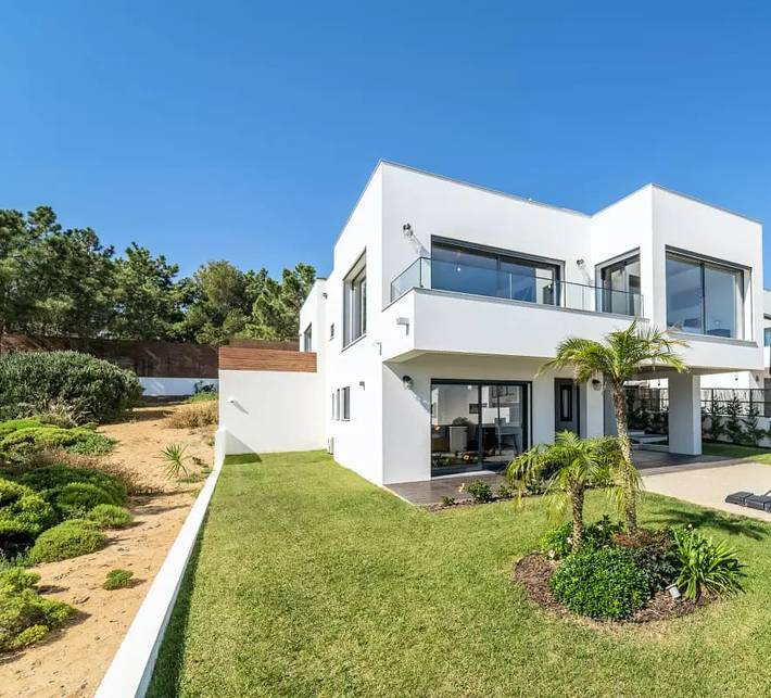 Villa para 6 pessoas, com terraço e sauna em Aljezur