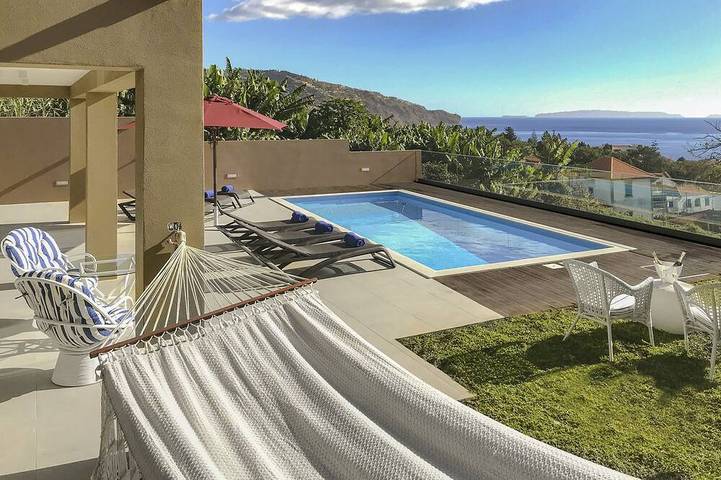 Ferienhaus für 6 Personen, mit Garten und Balkon
