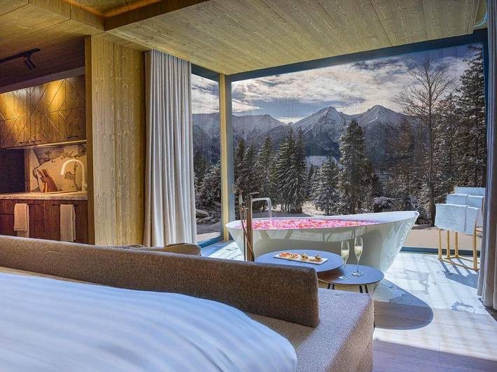 Apartament wakacyjny dla 6 osób, z sauna i widok oraz basen dla dzieci i ogród, zwierzęta dozwolone w Zdziar (Słowacja)