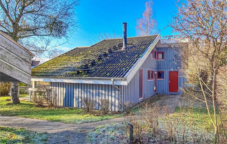 Ferienhaus für 6 Personen, mit Garten und Seeblick sowie Terrasse und Sauna in Mirow - 3