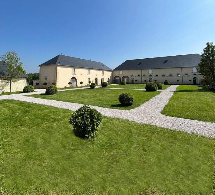 Location de vacances pour 2 personnes, avec vue et jardin à Saint-Vigor-le-Grand