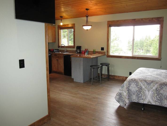Blockhütte für 2 Personen, mit Garten, mit Haustier in Montana