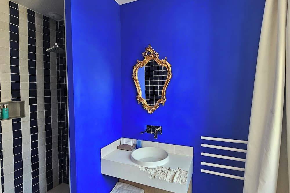 Chambre 102 à la Villa du Clos Normand, 7 minutes à pieds de la mer ! in Les Petites Dalles, Saint-Martin-aux-Buneaux