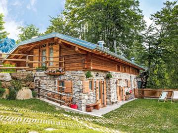 Ferienhaus für 6 Personen, mit Ausblick und Garten sowie Terrasse in Trentino-Südtirol