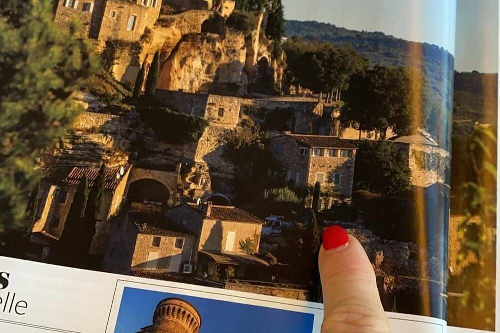 Villa pour 6 Personnes dans Village de Gordes, Gordes