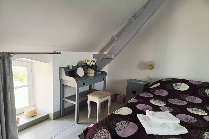 Gîte pour 4 personnes, avec terrasse et jardin à Le Molay-Littry - 3