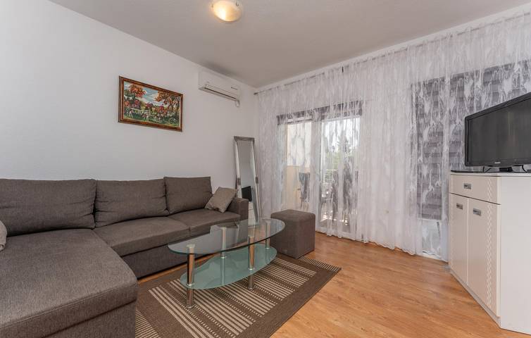Ferienhaus für 5 Personen, mit Terrasse und Garten in Sveti Petar na Moru - 4