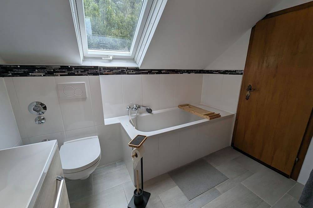 Entire apartment, Appartement Hohemark Naturnah in Oberursel, Hochtaunuskreis